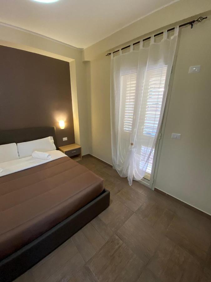 Nick & Santo'S Holiday Homes B&B Giardini Naxos Luaran gambar