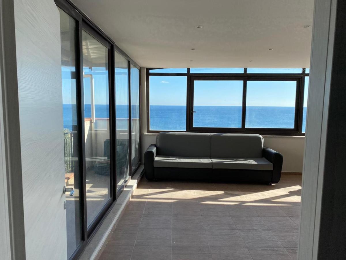 Nick & Santo'S Holiday Homes B&B Giardini Naxos Luaran gambar