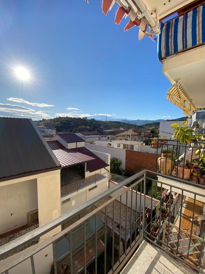 Nick & Santo'S Holiday Homes B&B Giardini Naxos Luaran gambar