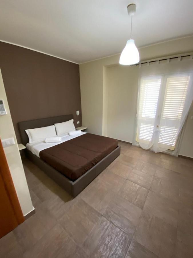 Nick & Santo'S Holiday Homes B&B Giardini Naxos Luaran gambar